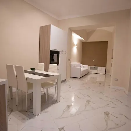 Privilege Chiaia By Dimorra * Naples